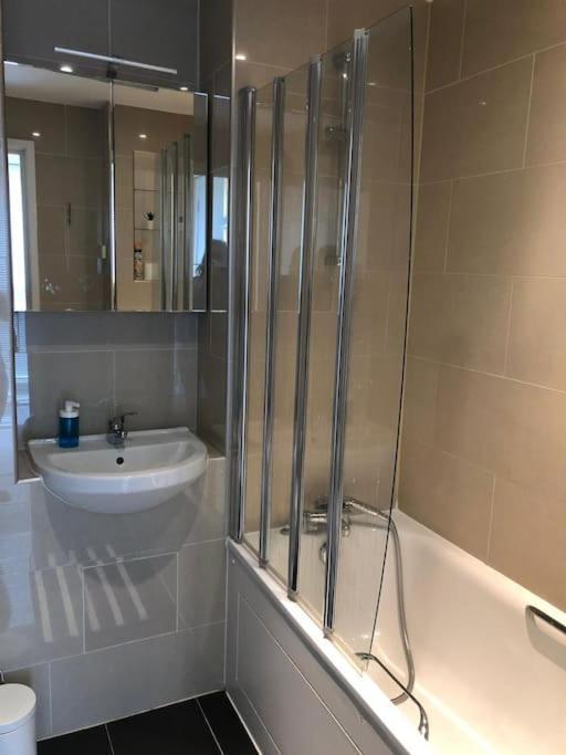 Studio Apartment Opposite Shoreditch Park Londres Exterior foto